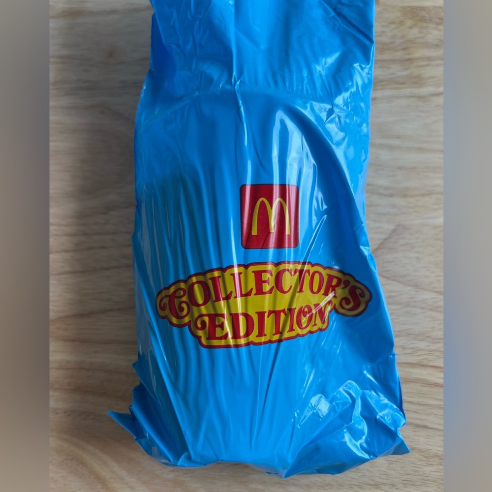 McDonald’s collectors edition cup-Coca-Cola Bear